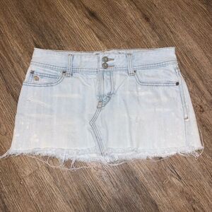 Abercrombie & fitch woman’s mini jean skirt light blue distressed cut out size 2